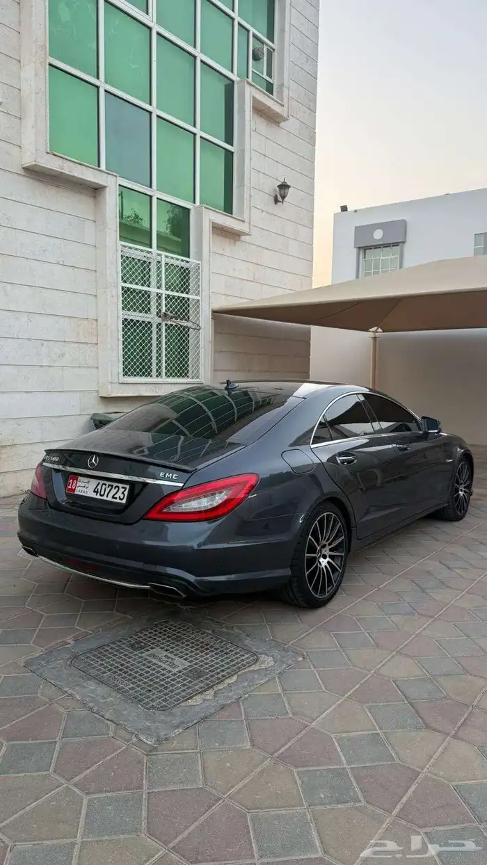 مرسيدس CLS 2012 فل كامل 5