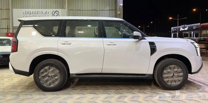 نيسان باترول 2025 فئه XE جميع البنوك 14