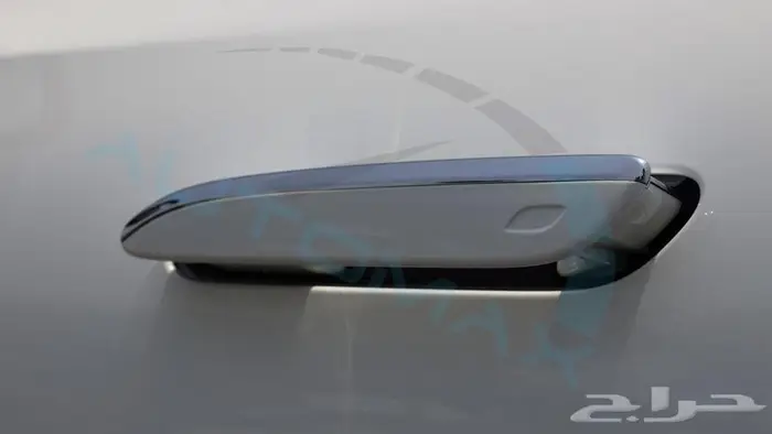 مرسيدس بنز E200 خليجي AMG اصفار مع ضمان الوكيل 30