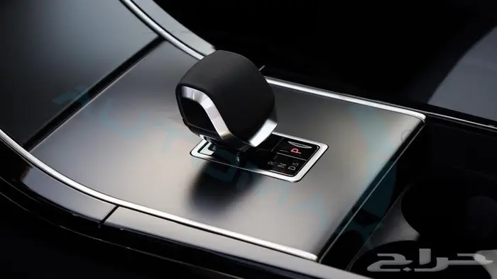 2024 رنج روفر ايفوك P200 2.0L أصفار و ضمان 27