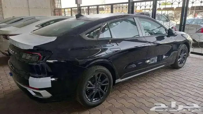 تورس امبيانتي اسود 2025 2
