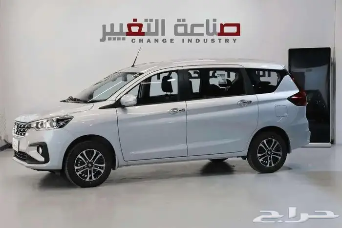 سوزوكي ارتيجا فل موديل GLX 2025 2