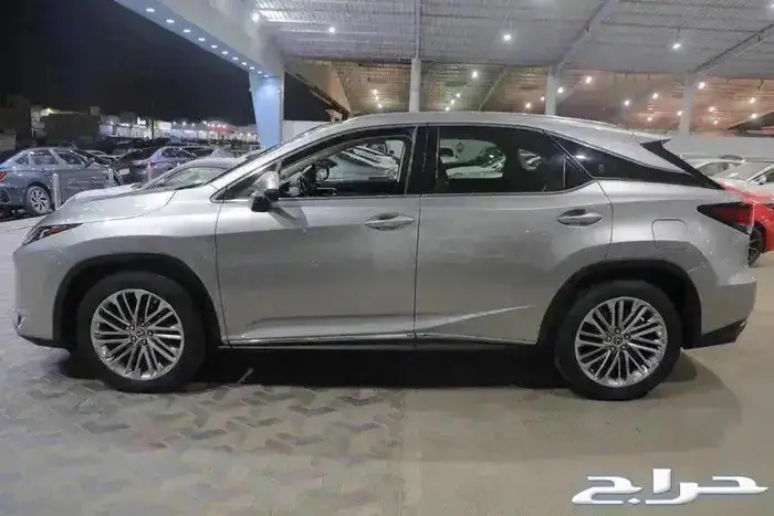 ليكزس RX 350 BB فل كامل بانوراما ستة سلندر موديل 2021 3