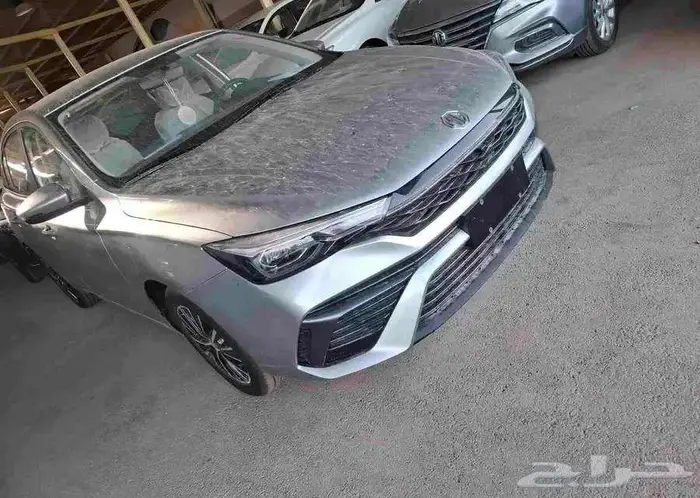 ام جي 5 ستاندر 2025 جميع الالوان اصفار 1