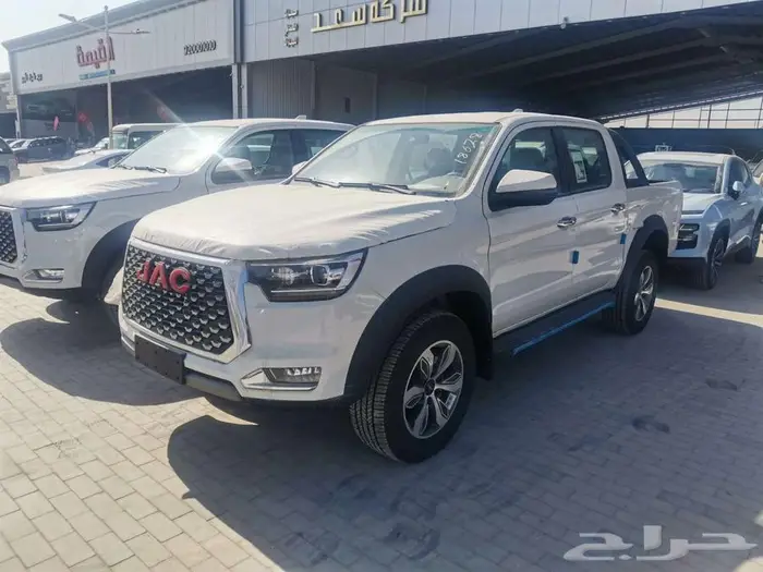 جاك GAC T8 دبل ديزل موديل 2025 لون ابيض 1