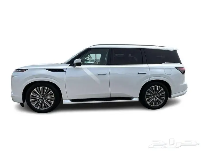 انفنيتي QX80 2025 2
