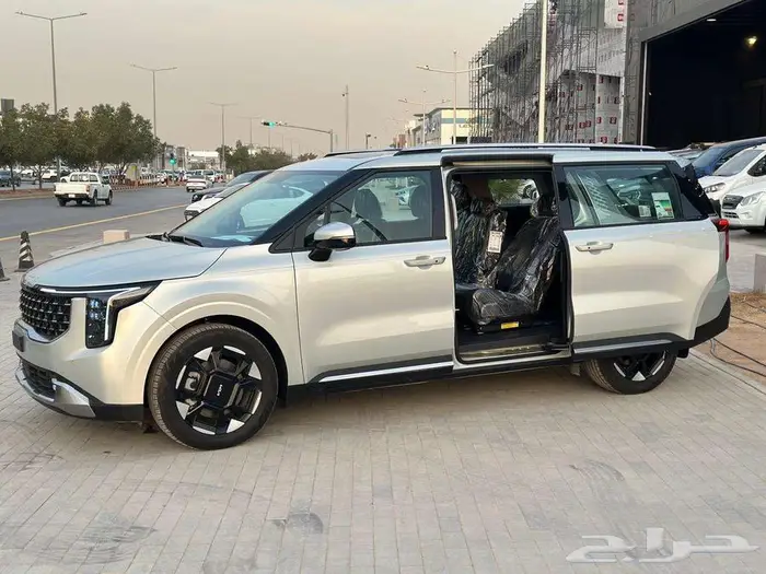 كيا كرنفال GLS نص فل موديل 2025 تأجير منتهي بالتمليك 6