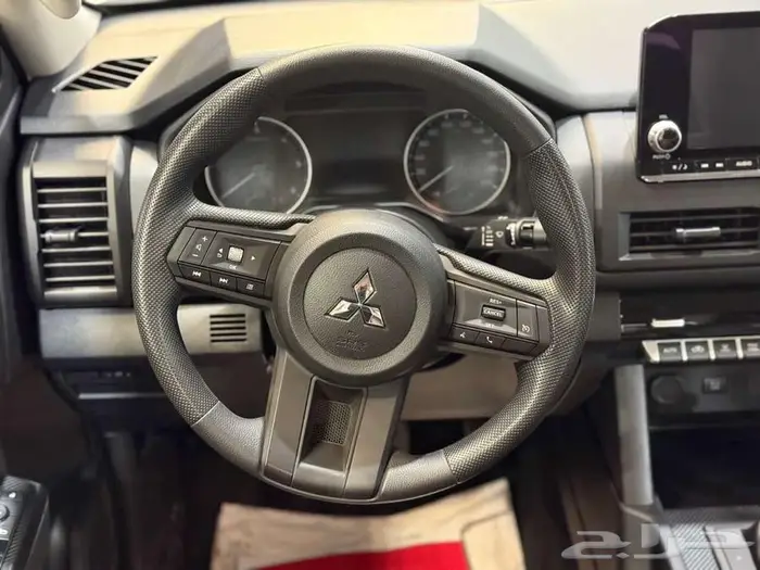 ميتسوبيشي L200 دبل 2024 عملية ومميزه باقل قسط 5