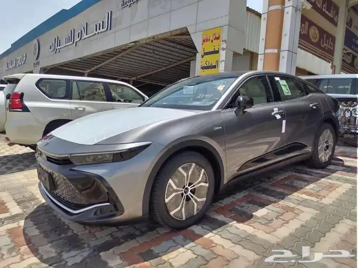 تويوتا كراون بريميوم 2026 سعودي كاش تيتانيوم 20