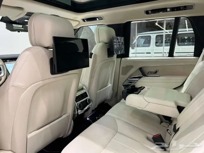 Range Rover HSE P530 2024 GCC 8