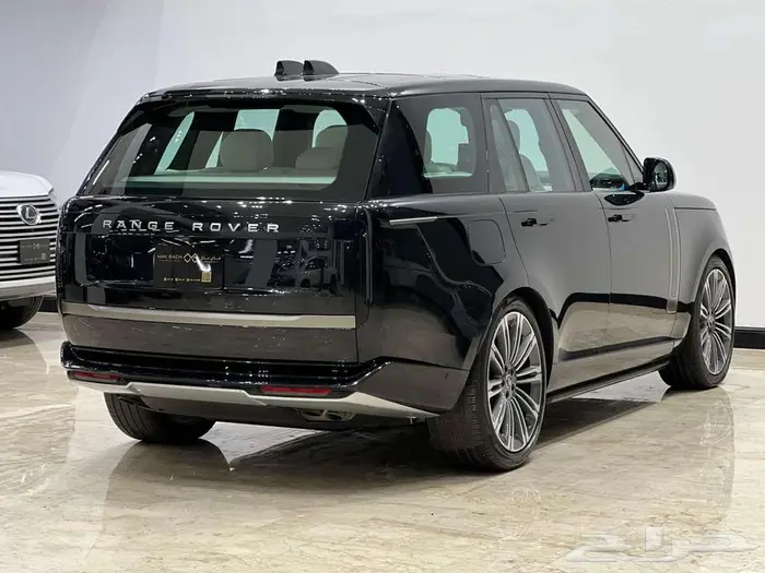 Range Rover HSE P530 2024 GCC 4