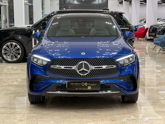 MERCEDRS GLC 200 4MATIC GCC 2