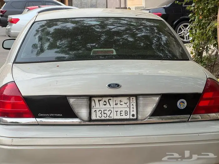 كراون فيك سعودي 2011 نظيف 7