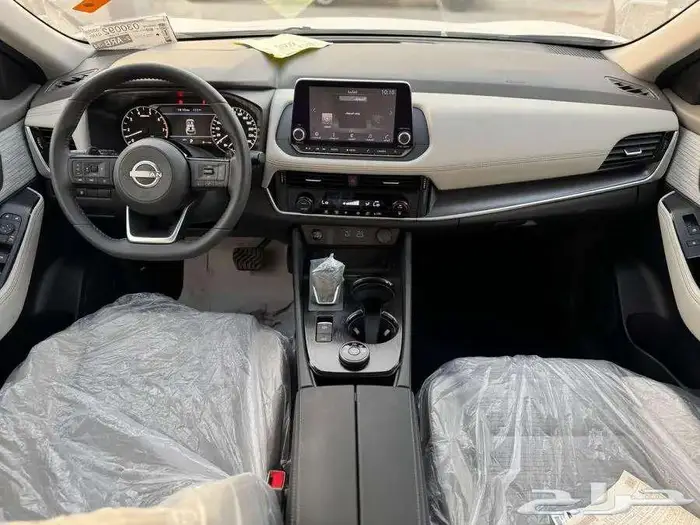 نيسان اكس تريل 2025 ستاندر 5 مقاعد 4X2 10