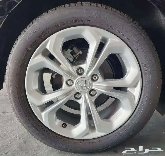 هوندا اكورد LX استاندر 2025 6