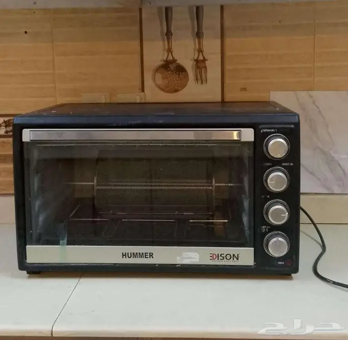 مطبخ وفرن كبير ومايكرويف وفرن صغير في المجمعة نظيفة شرط 6