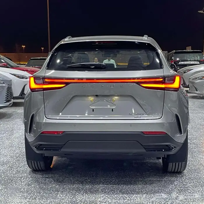 لكزس NX350 Ch هايبرد2025 خليجي 3
