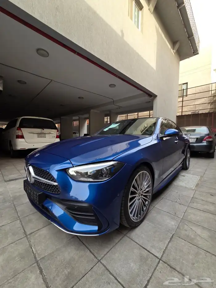 C300 AMG 2024 جاهزة الان بجدة فل كامل تبريد مراتب 0