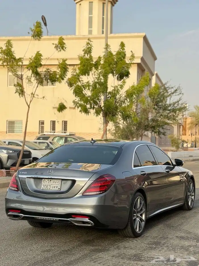 مرسيدس S450 2018 خليجي - نظيف جدا 5