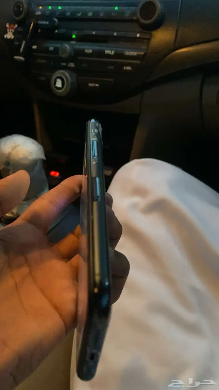 ايفون 11 برو نظيف 3