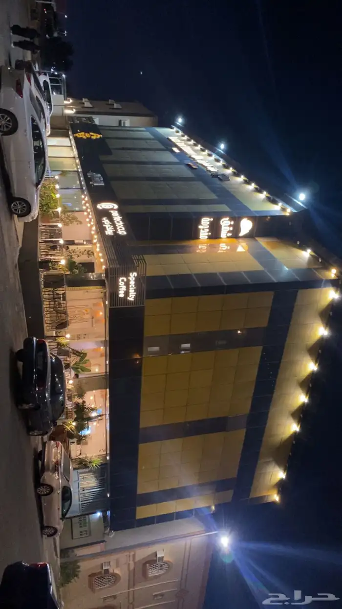 عماره سكنيه للبيع بطايف دخلها فوق مليون 0