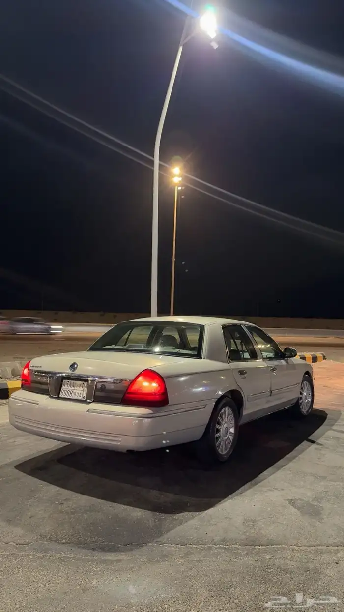 فورد 2008 جراند ماركيز 9