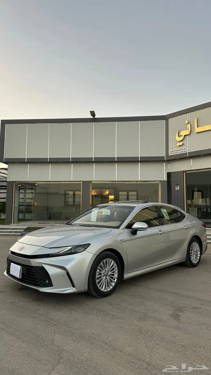 كامري 2025 هايبر تم البيع 3