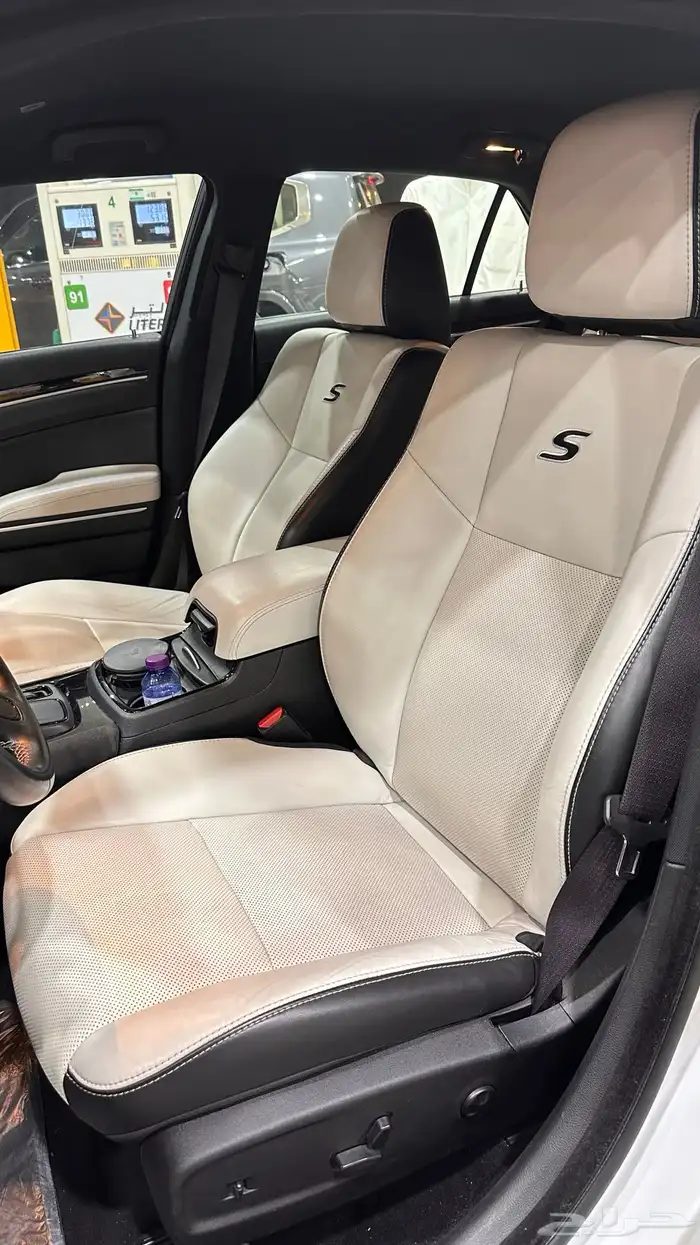 كرايزلر م 2021 سبورت C300 4