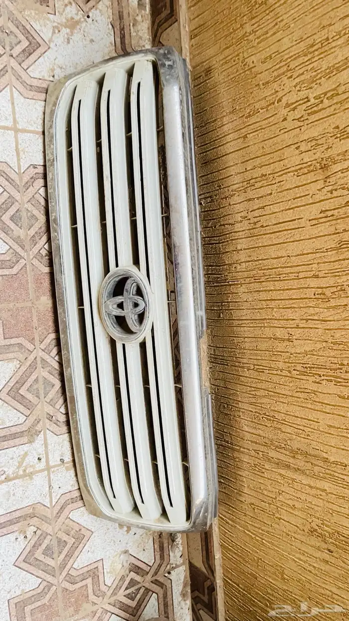 قطع لاندكروزر 4