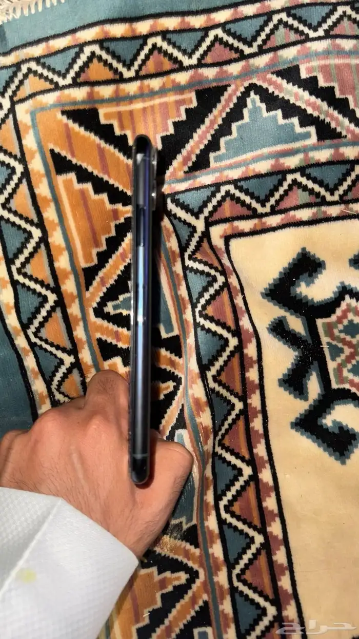 ايفون 11 برو ماكس 256 قيقا نسبة البطاريه 91 تم البيع 6