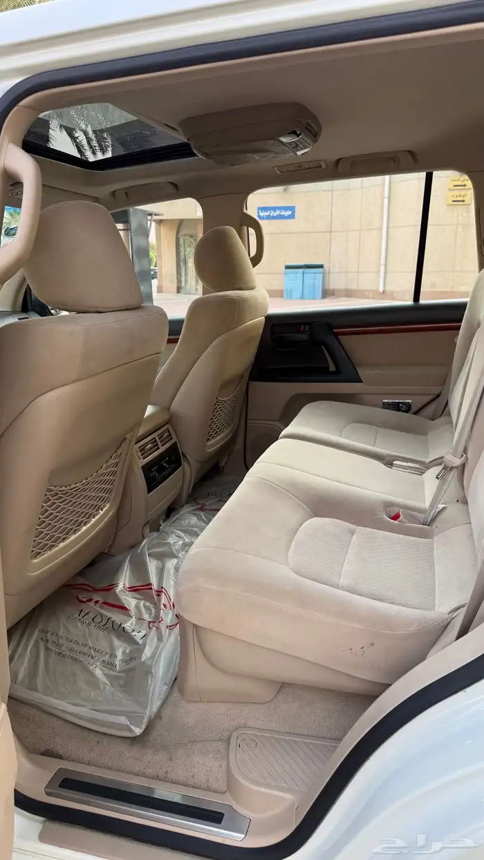 لاندكروزر GXR 2014 16