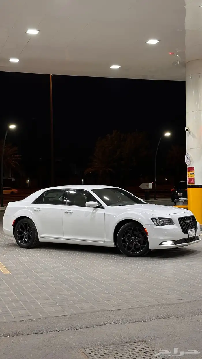 كرايزلر م 2021 سبورت C300 1
