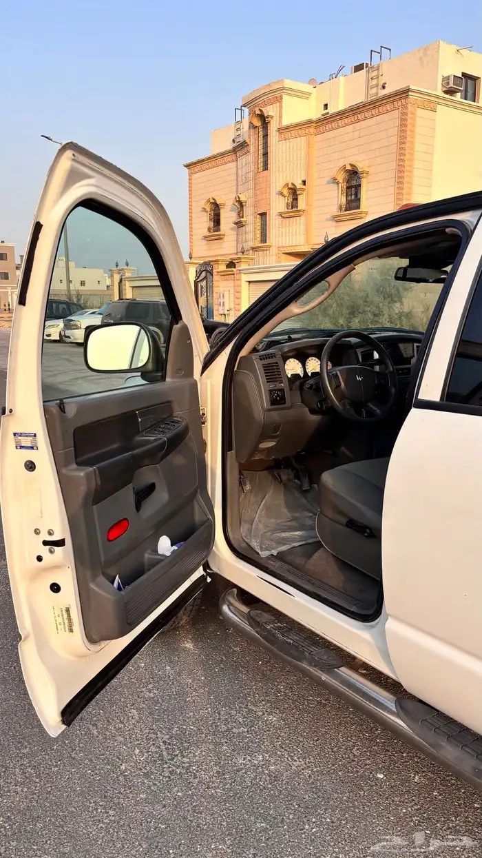 رام 2500 غمارة ونص موديل 2008 3