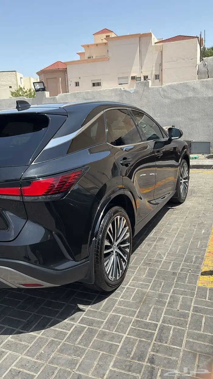 لكزس RX350 موديل 2023 9