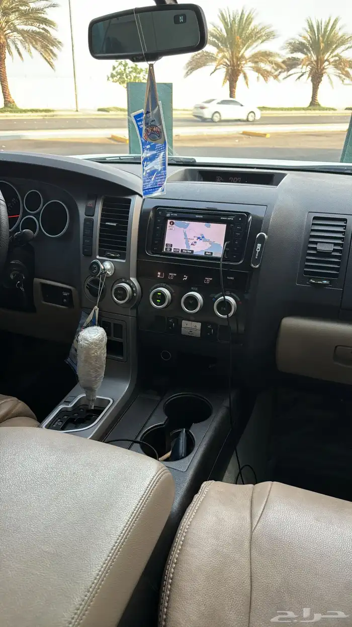 سكويا 2010 9