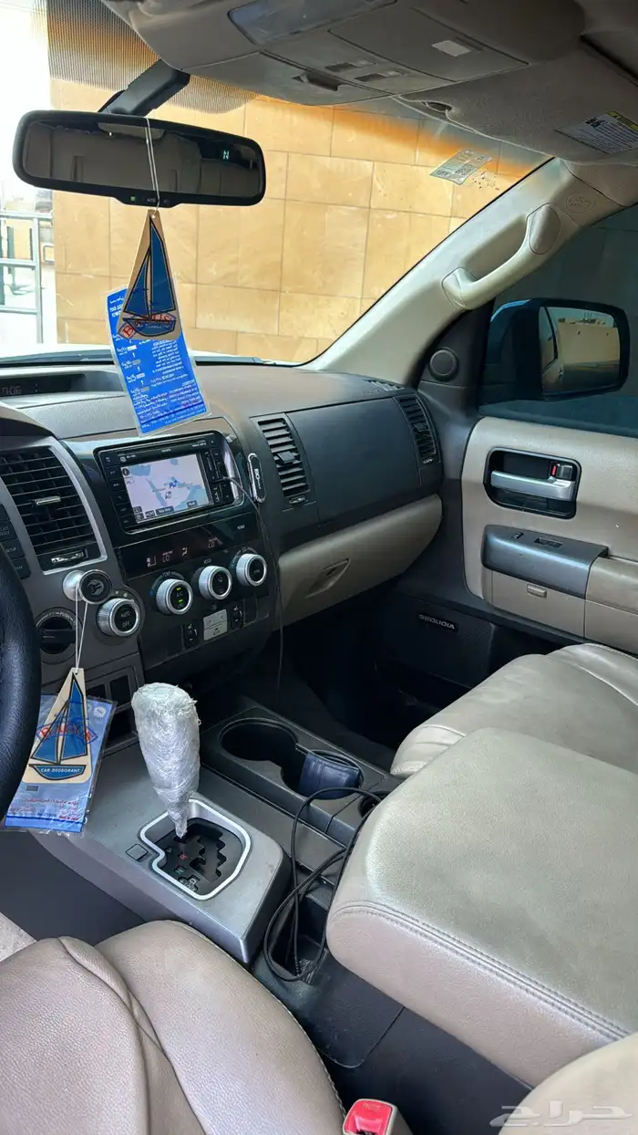 سكويا 2010 4