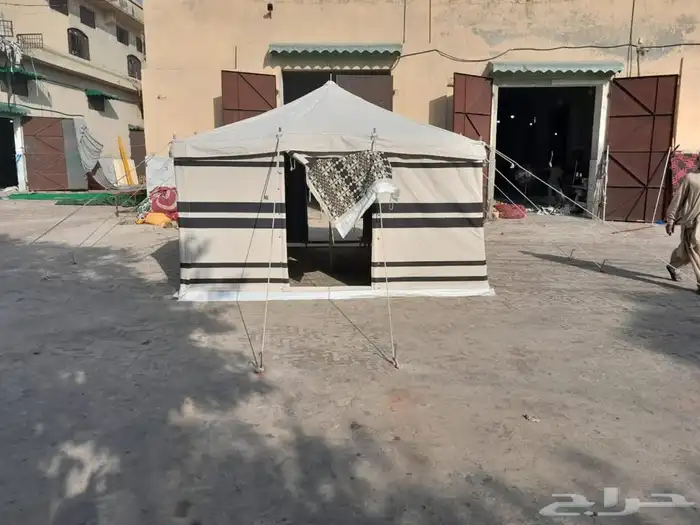 خيام متحركة حجازي ابيض مخطط بأسود خيام اسود مخطط بأبيض 3