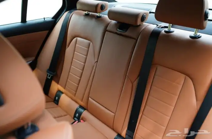 بي ام دبليو BMW 3 Series 330i XDrive Sedan موديل 2021 8