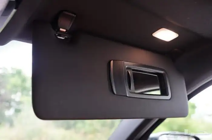 بي ام دبليو BMW 3 Series 330i XDrive Sedan موديل 2021 27