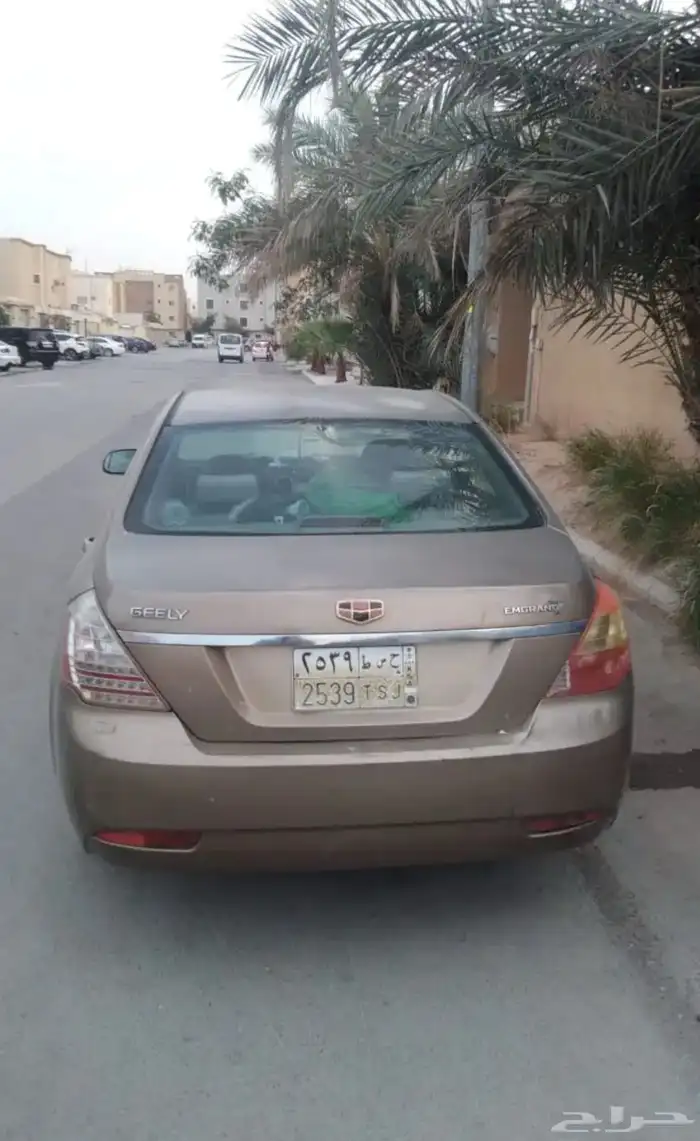 سيارة جيلي للبيع 2