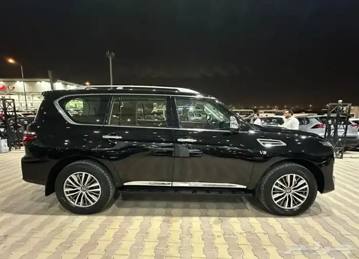نيسان باترول بلاتينيوم موديل 2021 فل كامل مكينه 400 3