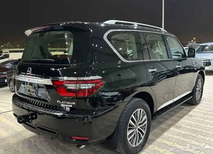 نيسان باترول بلاتينيوم موديل 2021 فل كامل مكينه 400 17