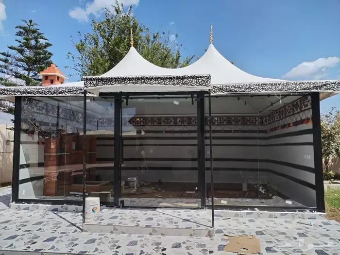خيام الصقور الملكية 14