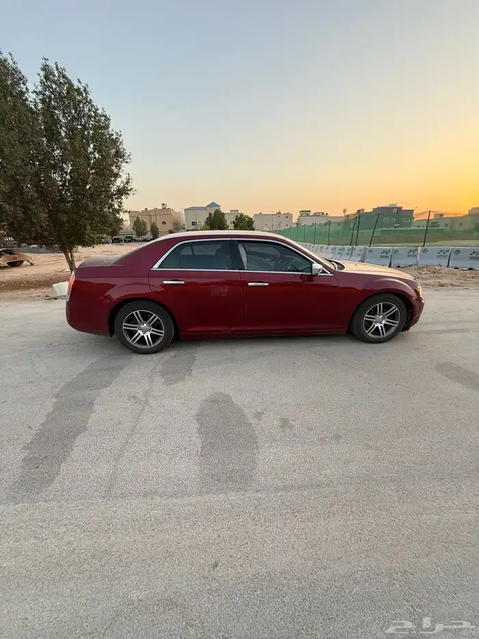 كرايسلر 300c 2014 همي5.7 نظيف مالك اول 1