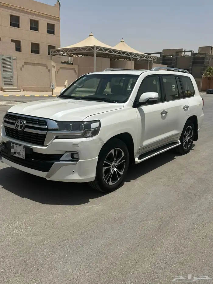 لاندكروزر ديزل GXR 2021 0