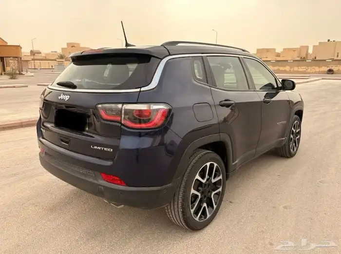 جيب كومباس 2020 9