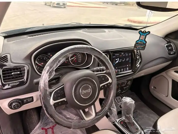 جيب كومباس 2020 6