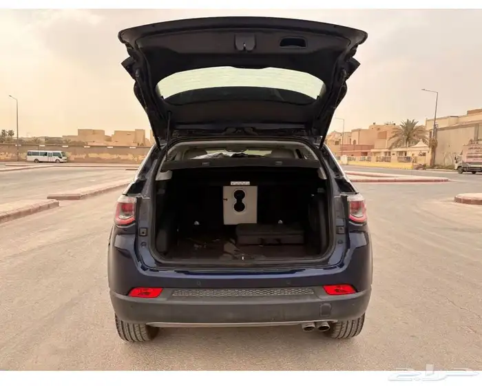 جيب كومباس 2020 1