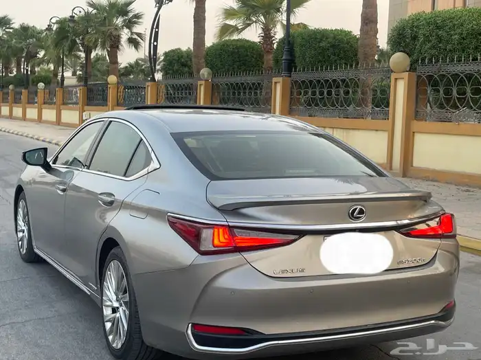 لكزس ESفل كامل HH 2020 شبه الوكاله 4