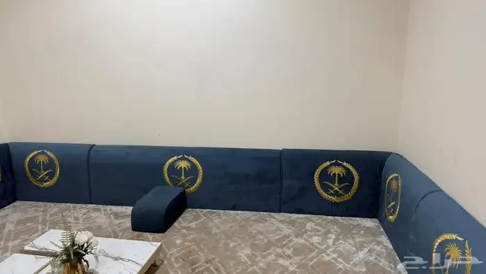 مساند نظيفها مع الستاره والفرشه 2